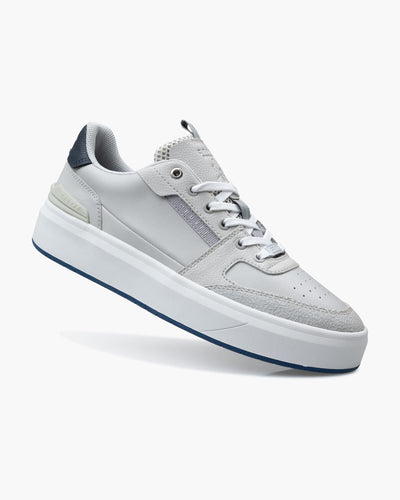 Cruyff Endorsed Tennis Sneaker: Grey Leather, Cushioned Insole, Gold Accents