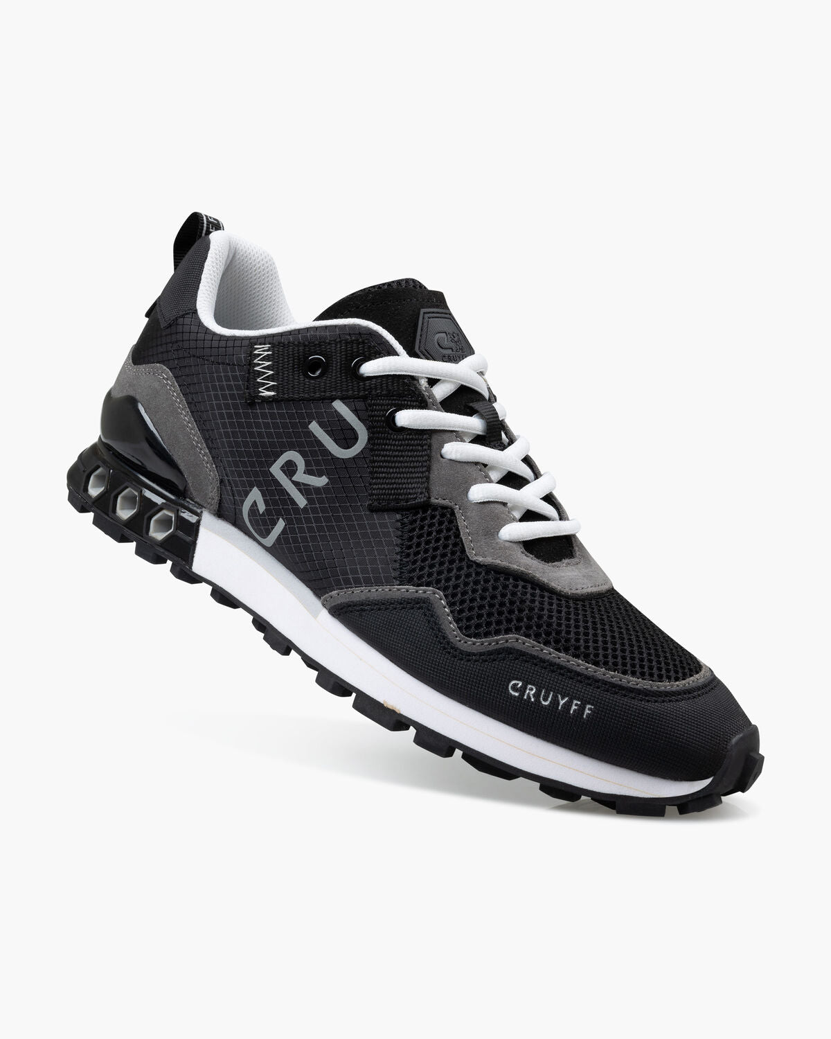 Cruyff Superbia Hex-Tech Sneaker: Durable, Cushioned, Stylish Footwear for Men