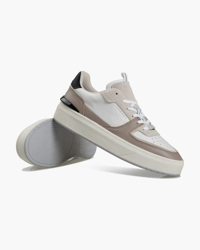 Surefire Tennis Sneaker: White Minimalist Luxury for Casual Sportswear