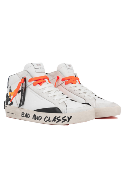 Daffy Duck White Mid-Top Sneaker with Graffiti Outsole for Ultimate Style