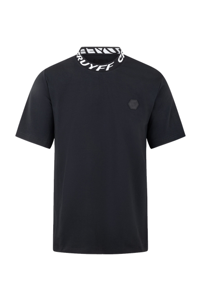 Cruyff Costura T-Shirt: Premium Black Short Sleeve, Round Neck, Embroidered Detail