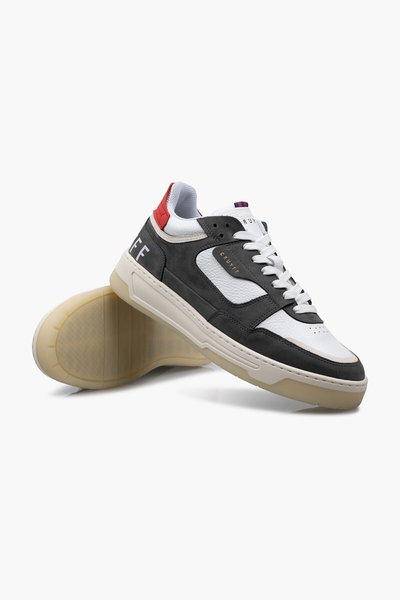 Cruyff Nemes Mid Sneaker: Stylish Black & Red Design, Branded Lace-Up Closure