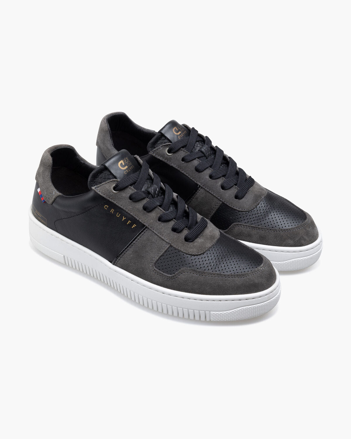 Cruyff Libero Black Perforated Suede Sneaker: Stylish Low-Cut Comfort Footwear for Men