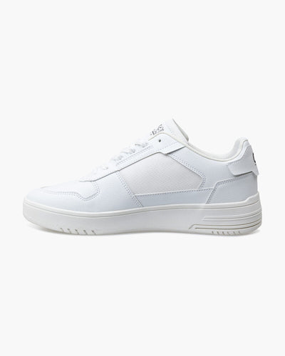 Cruyff Indoor King Tumbled/Fine White Low-Cut Performance Sneaker for Men