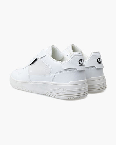 Cruyff Indoor King Tumbled/Fine White Low-Cut Performance Sneaker for Men
