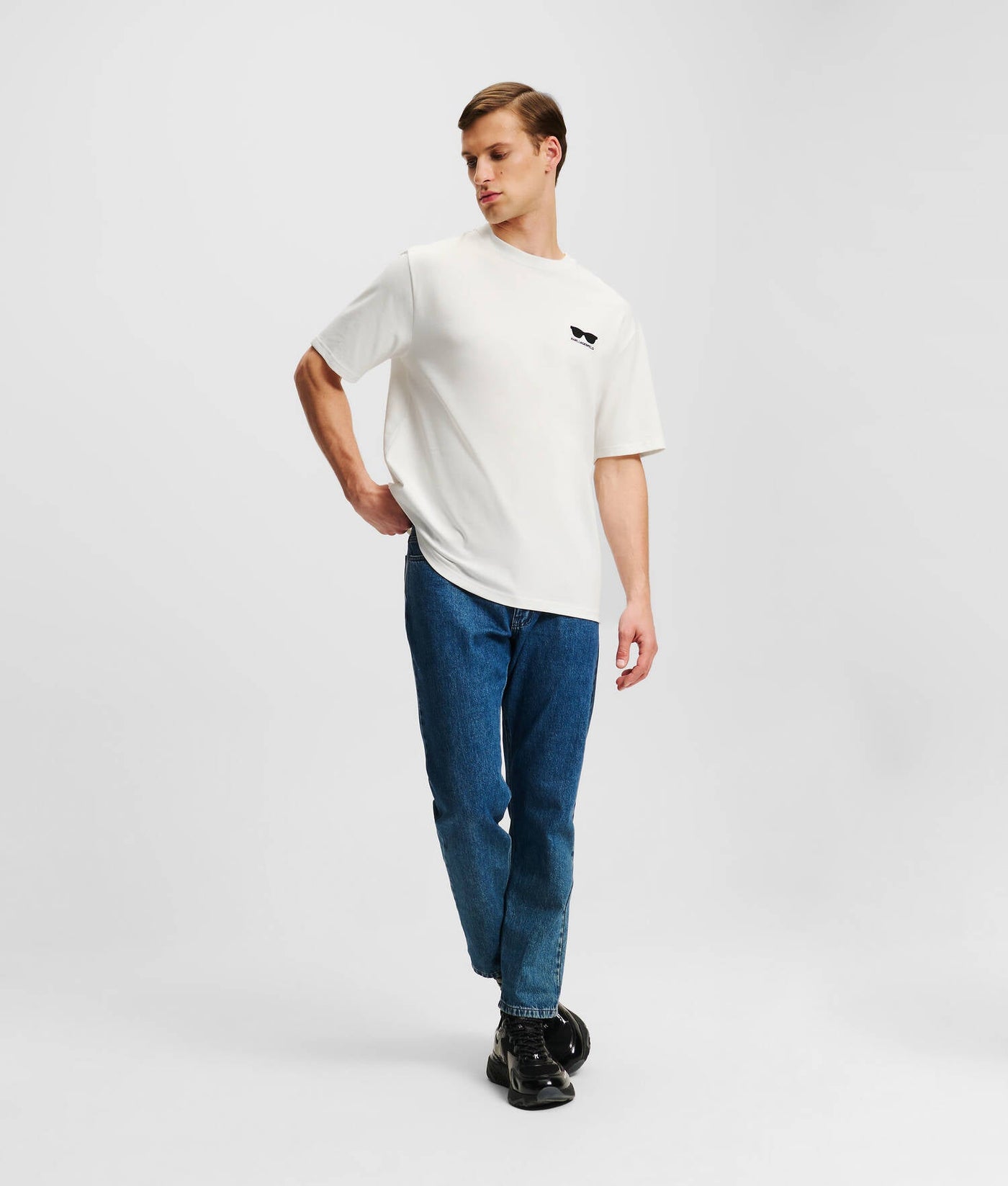 Karl Lagerfeld Organic Cotton Sunglasses T-Shirt - Iconic Style, Relaxed Fit