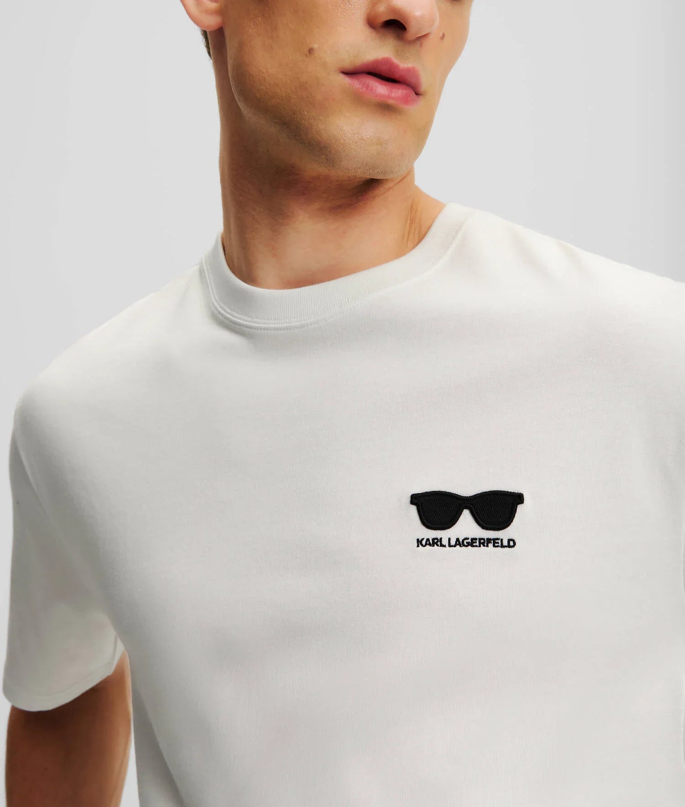 Karl Lagerfeld Organic Cotton Sunglasses T-Shirt - Iconic Style, Relaxed Fit