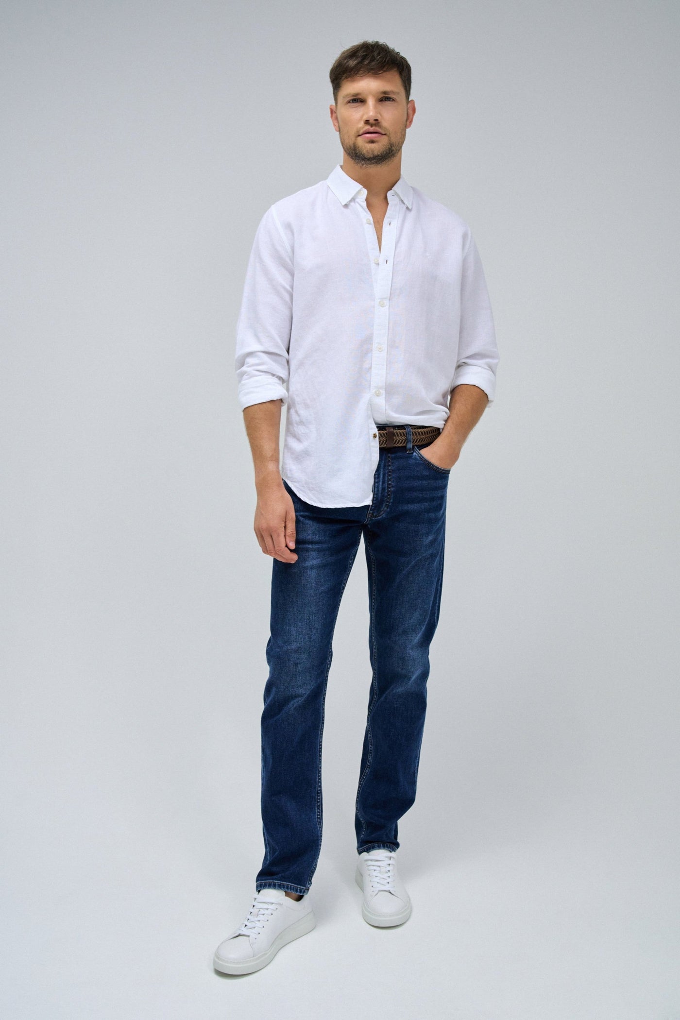S-Activ Slim Fit Jeans: Comfortable Dark Blue Denim for Everyday Style