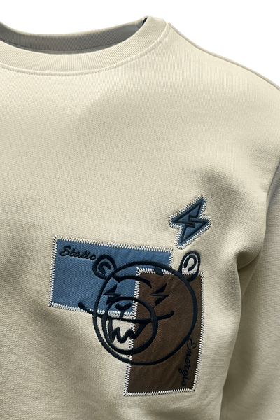 Static Energie Heiligen Sweatshirt: Premium Cotton, Embroidered Detail, Ultimate Winter Warmth