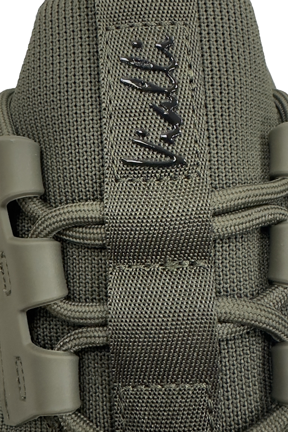 Vialli Ozzibulo Olive Sneaker: Stylish Lace-Up Comfort for Summer Adventures