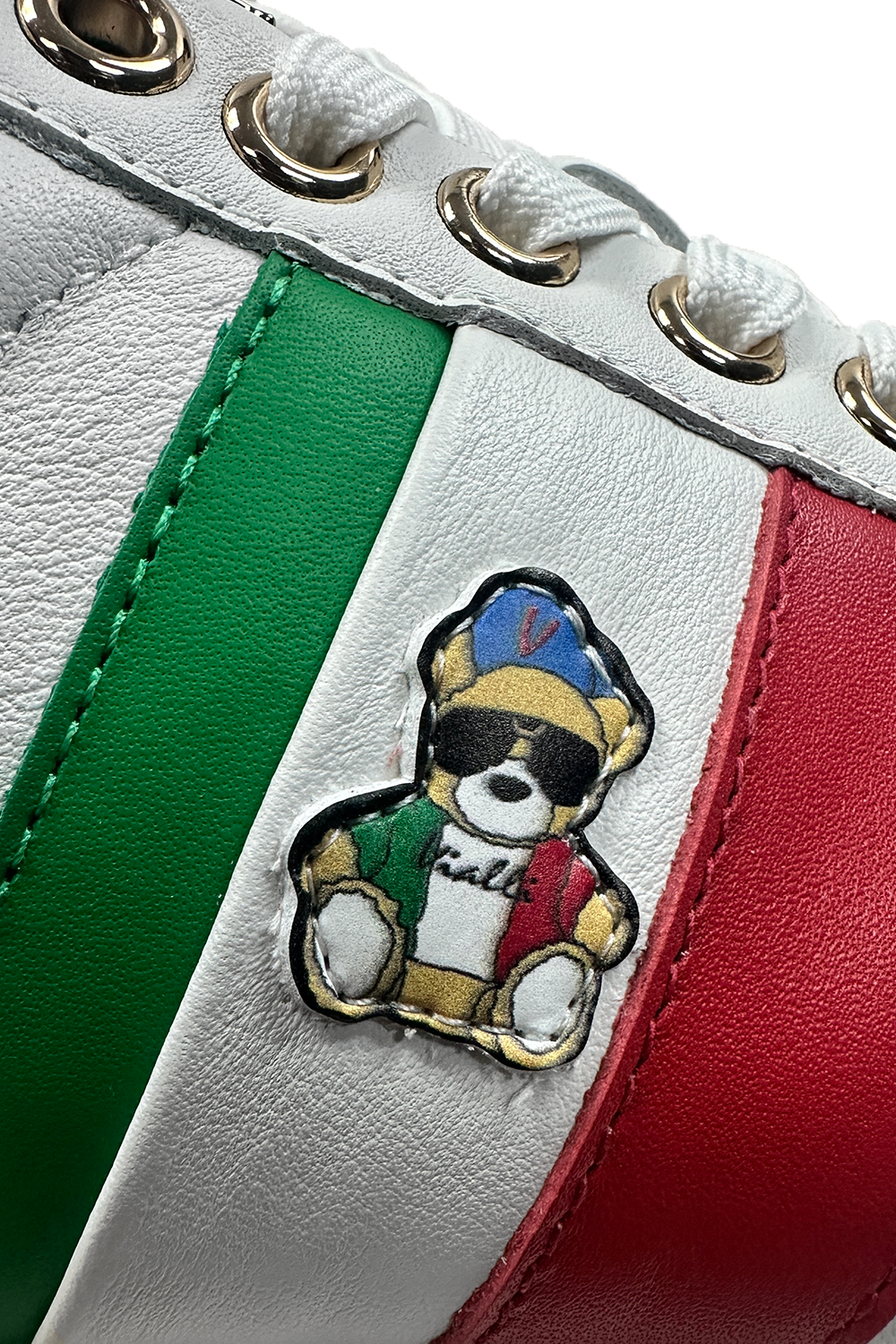 Vialli Socrato Low-Cut White Sneaker with Italian Flag and Teddy Icon